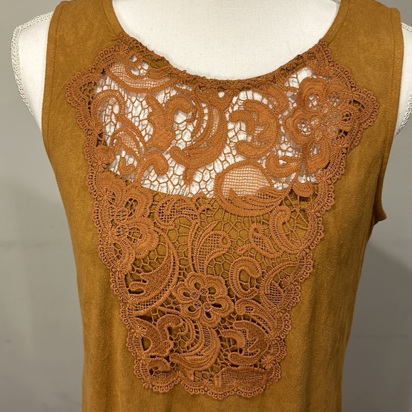 Xhileration Knee Length A-line Tank Dress Floral Lace Neckline Brown Suede - Picture 6 of 6